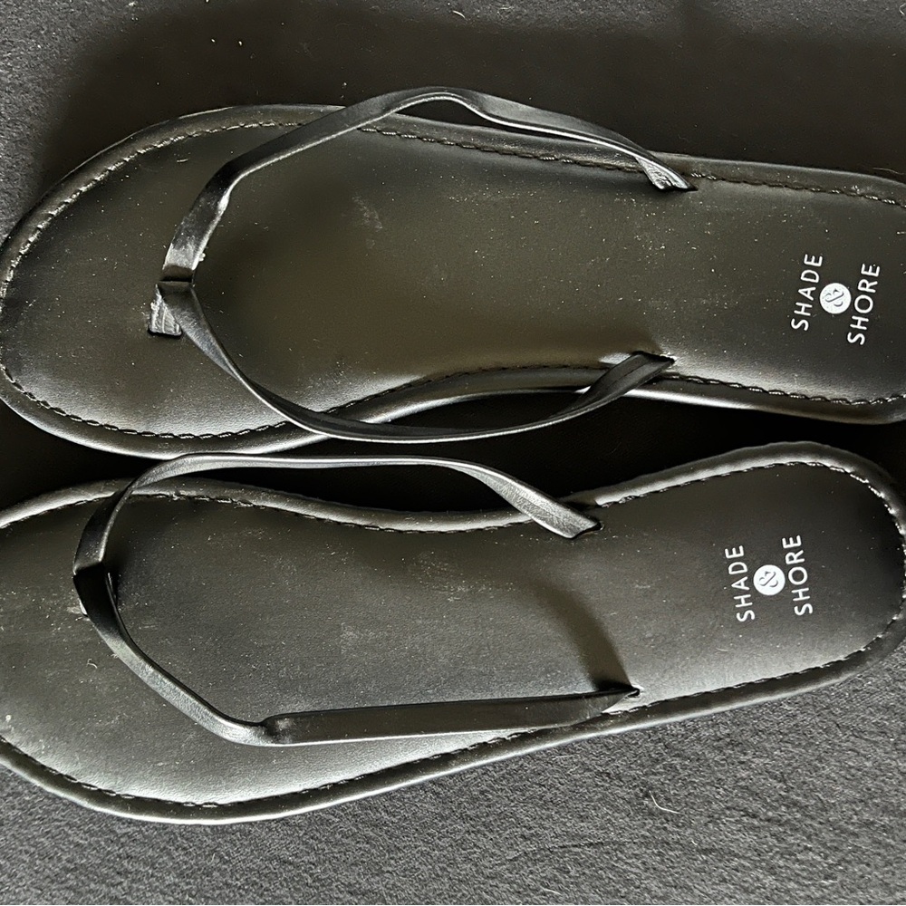 GUC Shade & Shore Black Sandals size 10
